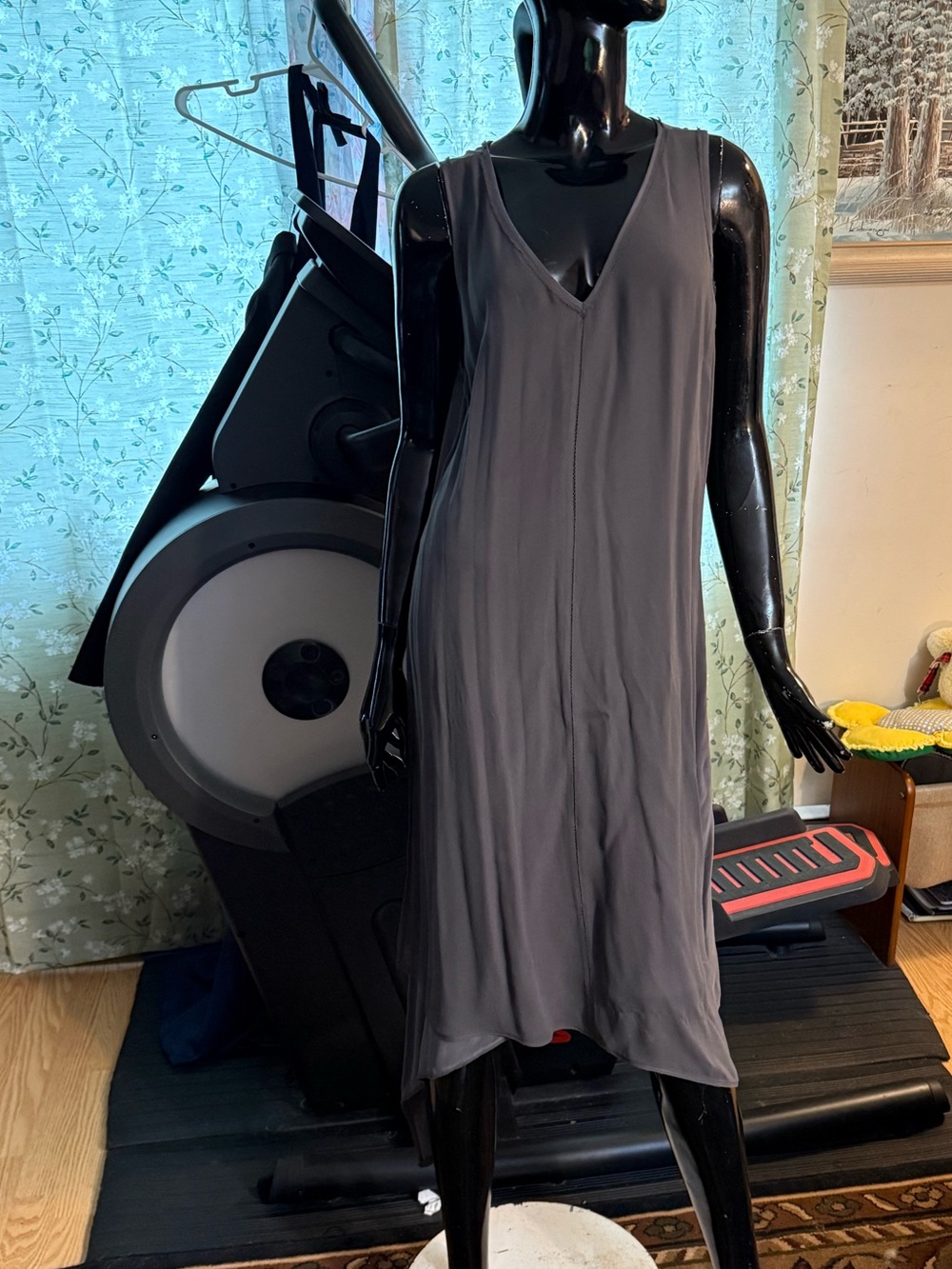 GO BY GO SILK Sleeveless V-Neck Dress in Charcoal Gray